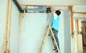 中央91成人抖音下载维修，一个小零部件的损坏导致91成人抖音下载无法运行该如何维修？